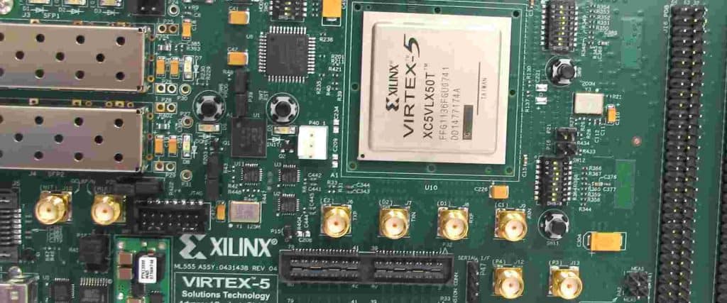 Xilinx XC7Z015-2CLG485I.